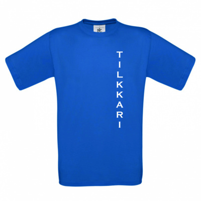 T-paita isolla TILKKARI-tekstillä